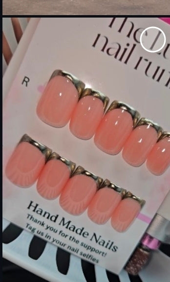 Press On Nails hand (painted)