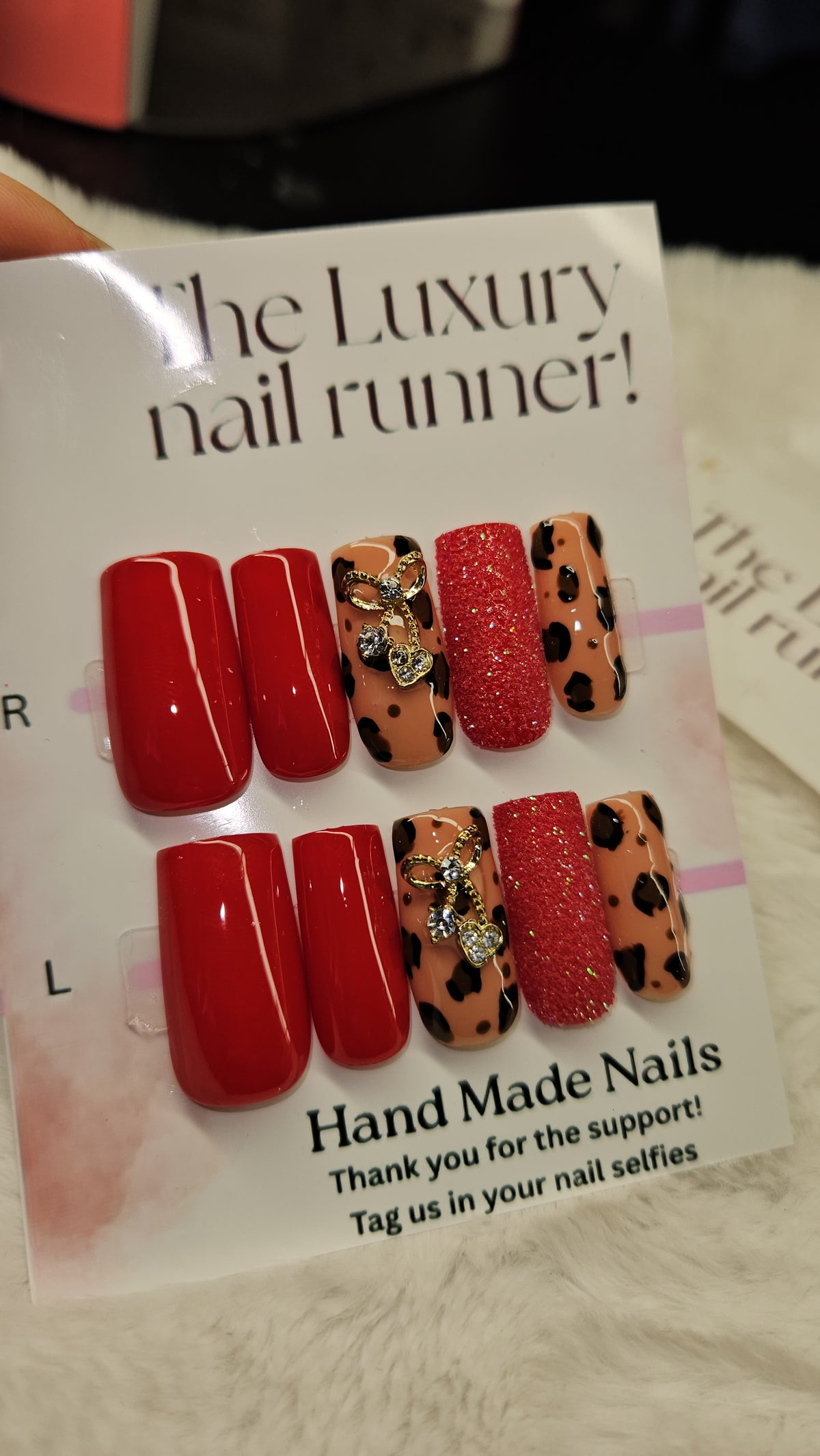 Press On Nails hand (painted)