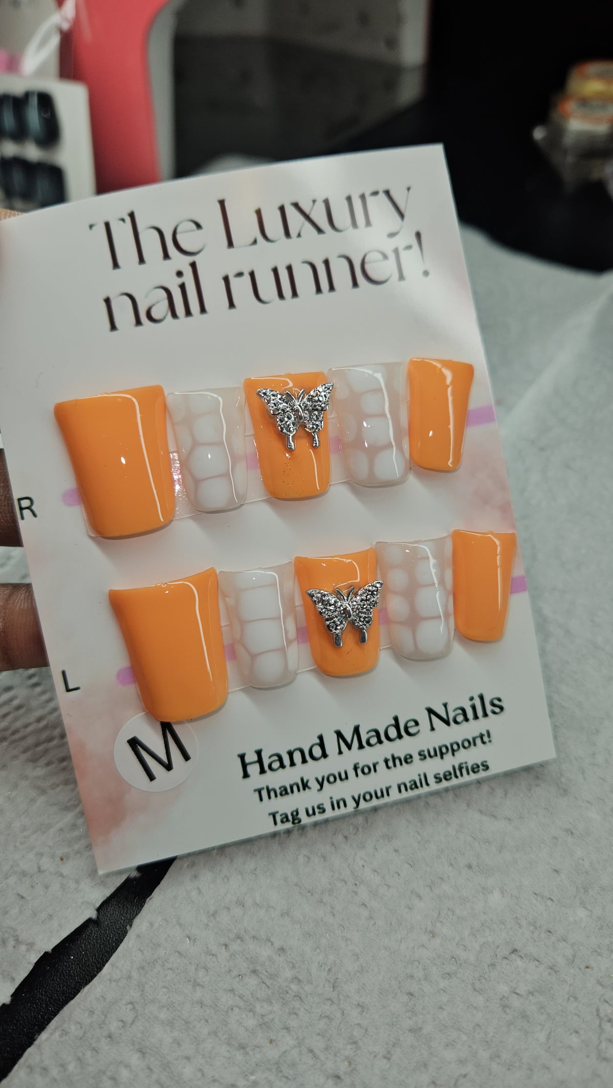 Press On Nails hand (painted)
