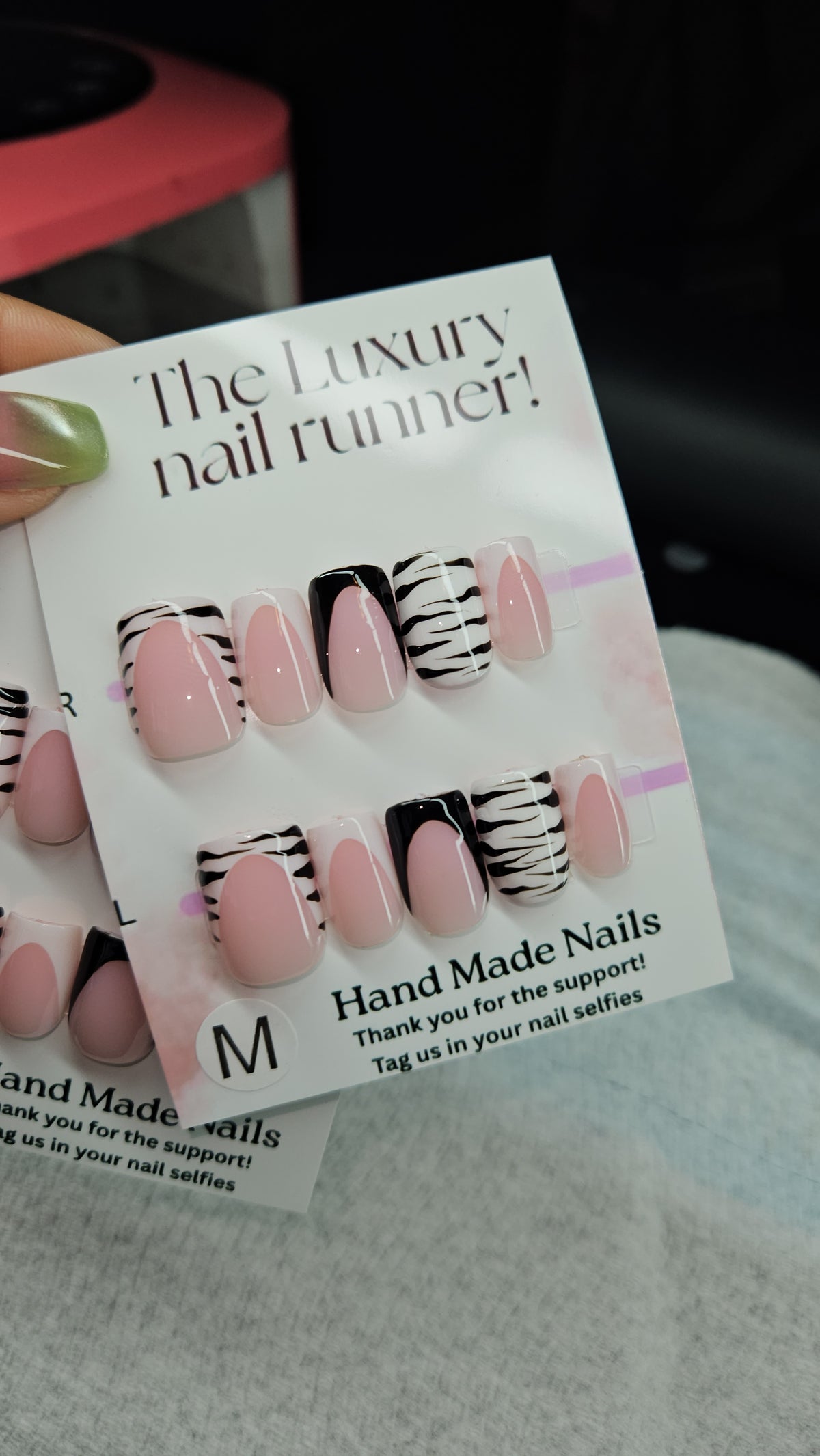 Press On Nails hand (painted)