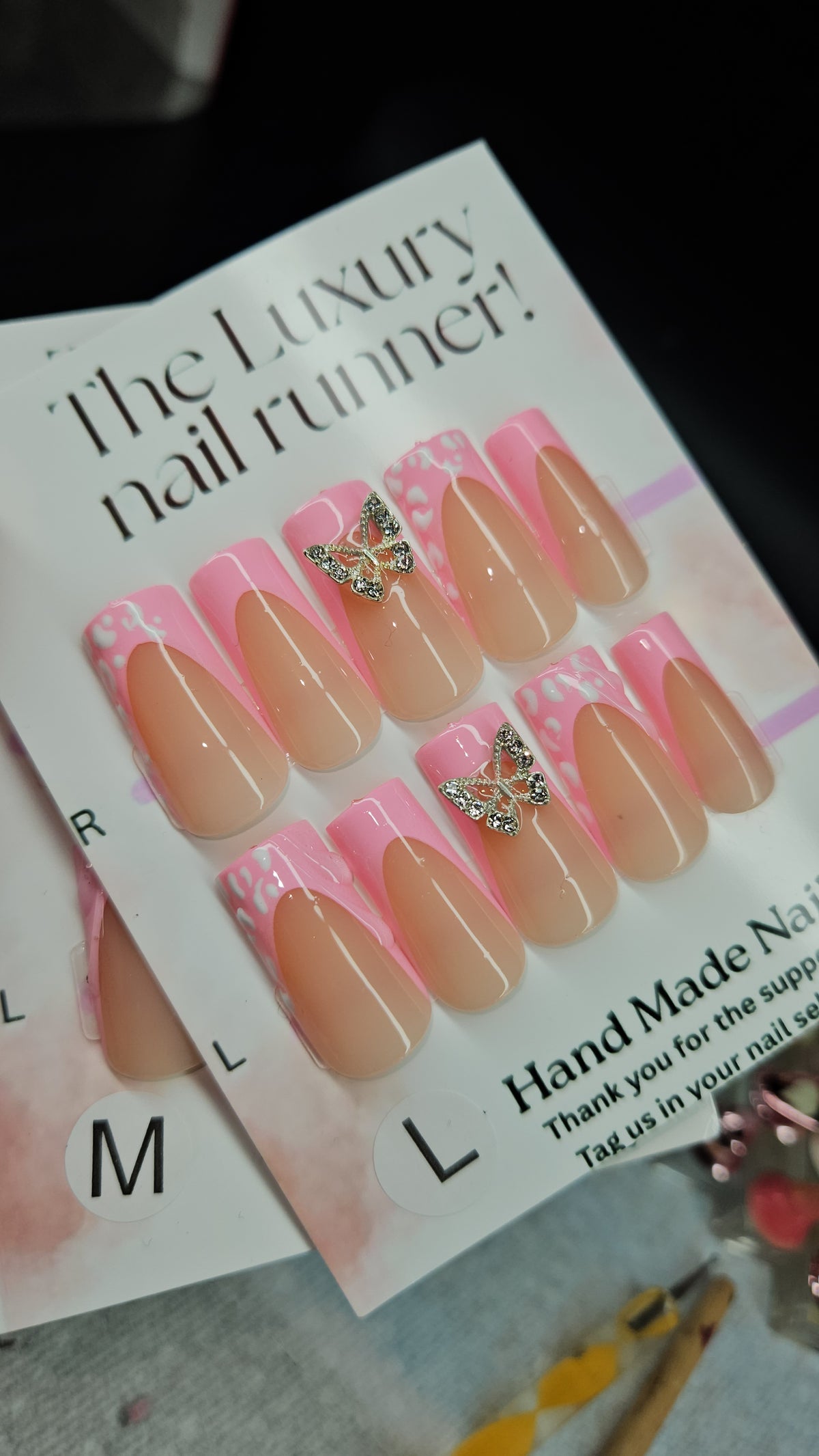 Press On Nails hand (painted)