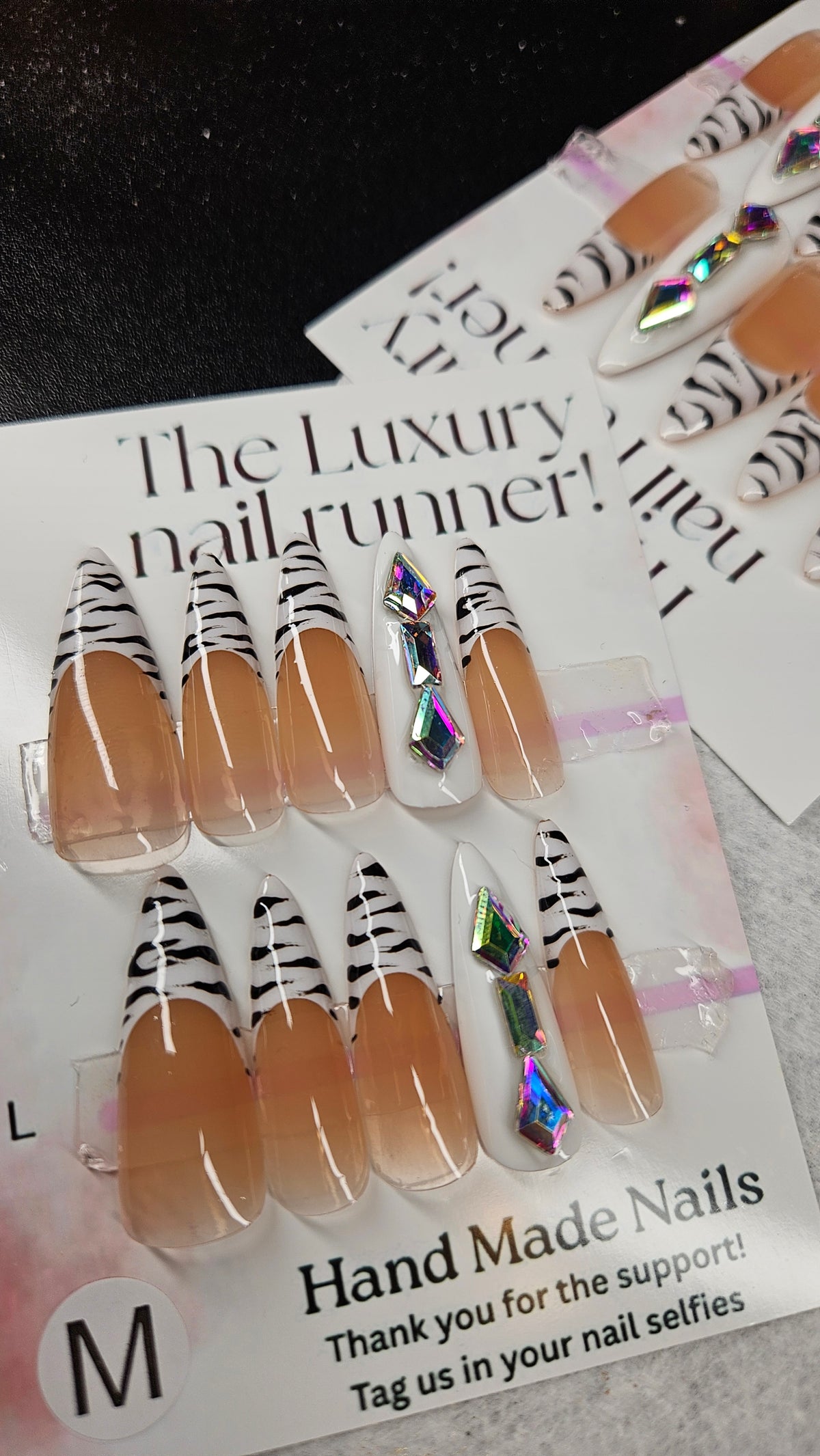 Press On Nails hand (painted)