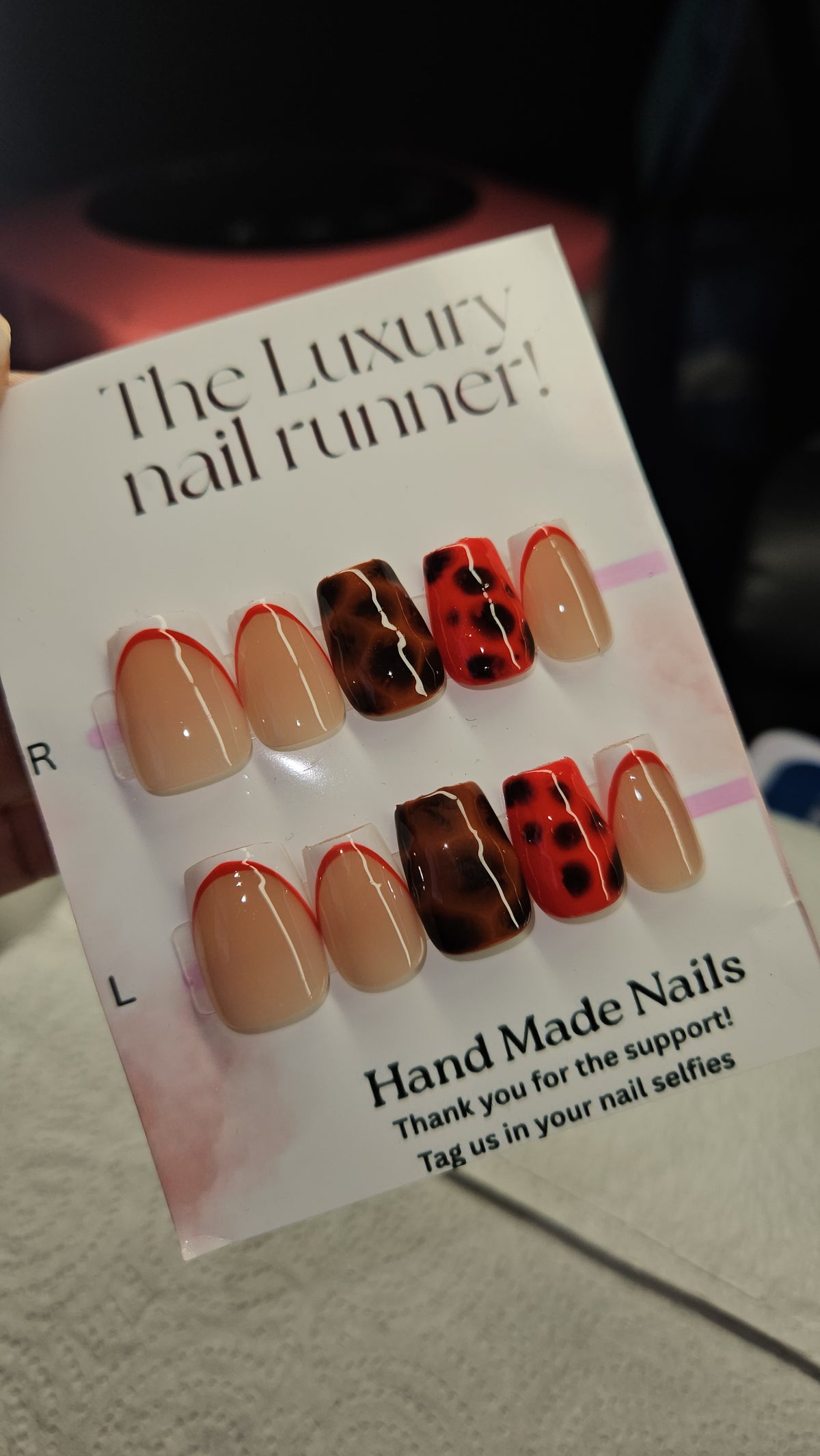 Press On Nails hand (painted)