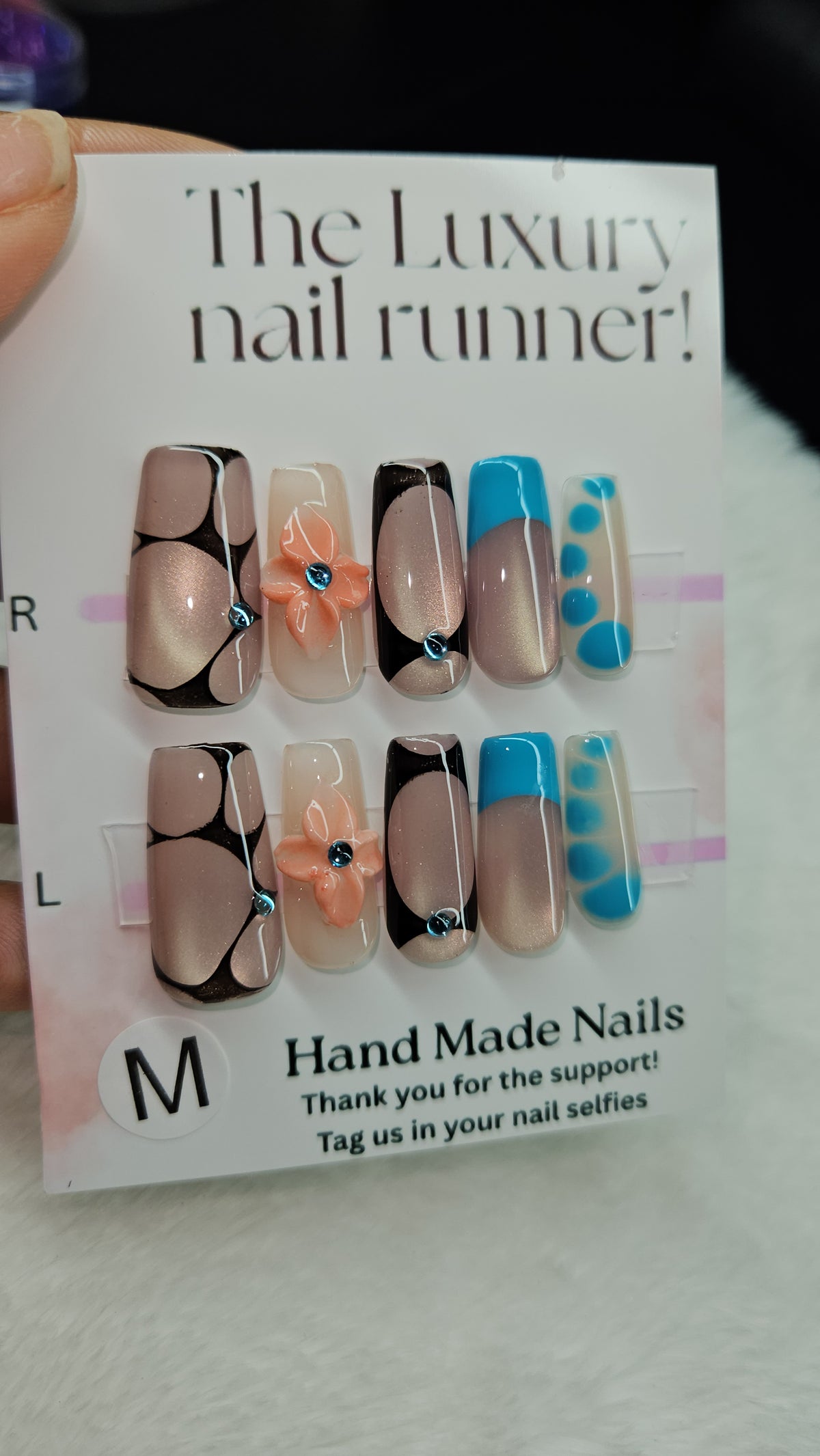 Press On Nails hand (painted)