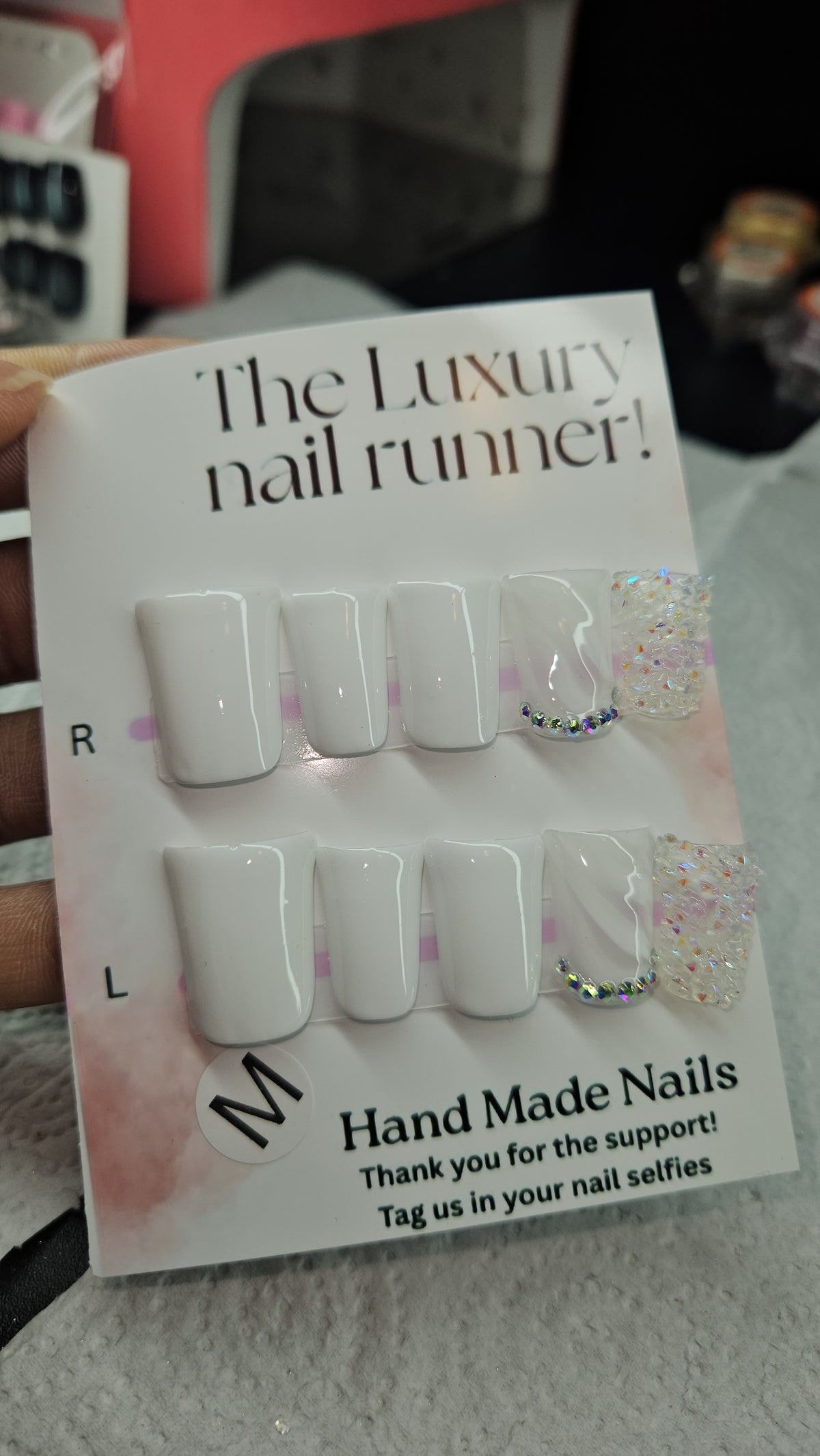 Press On Nails hand (painted)