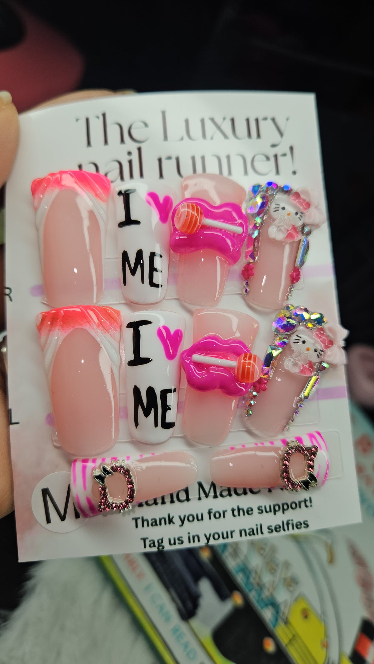 Press On Nails hand (painted)