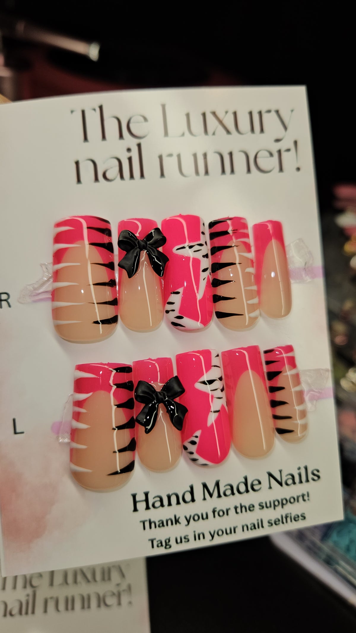 Press On Nails hand (painted)