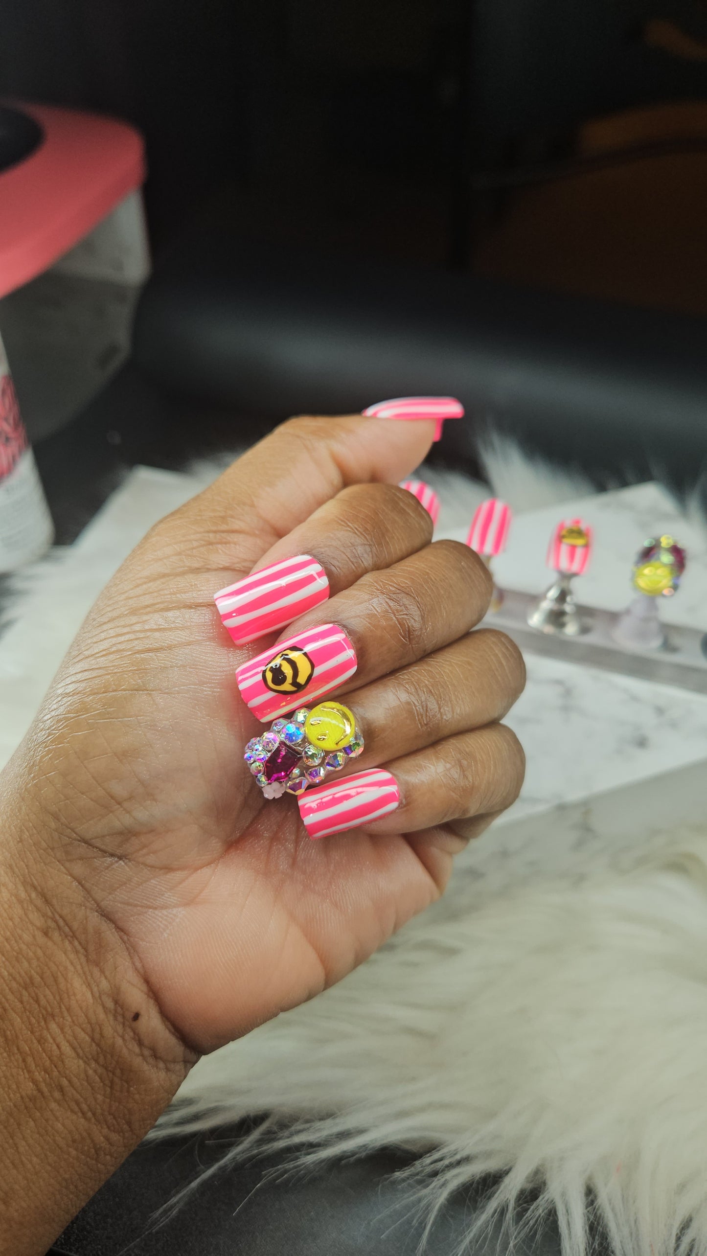 Press On Nails hand (painted)