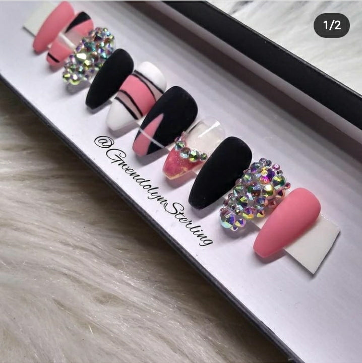 Barbie pink & glam set nails